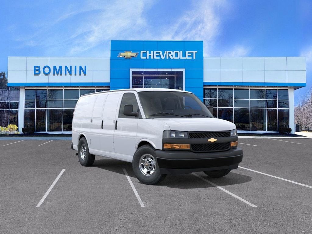 2025 Chevrolet Express Cargo — side profile view