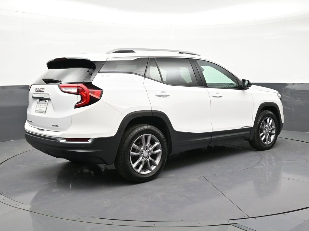 2023 GMC Terrain — detail view