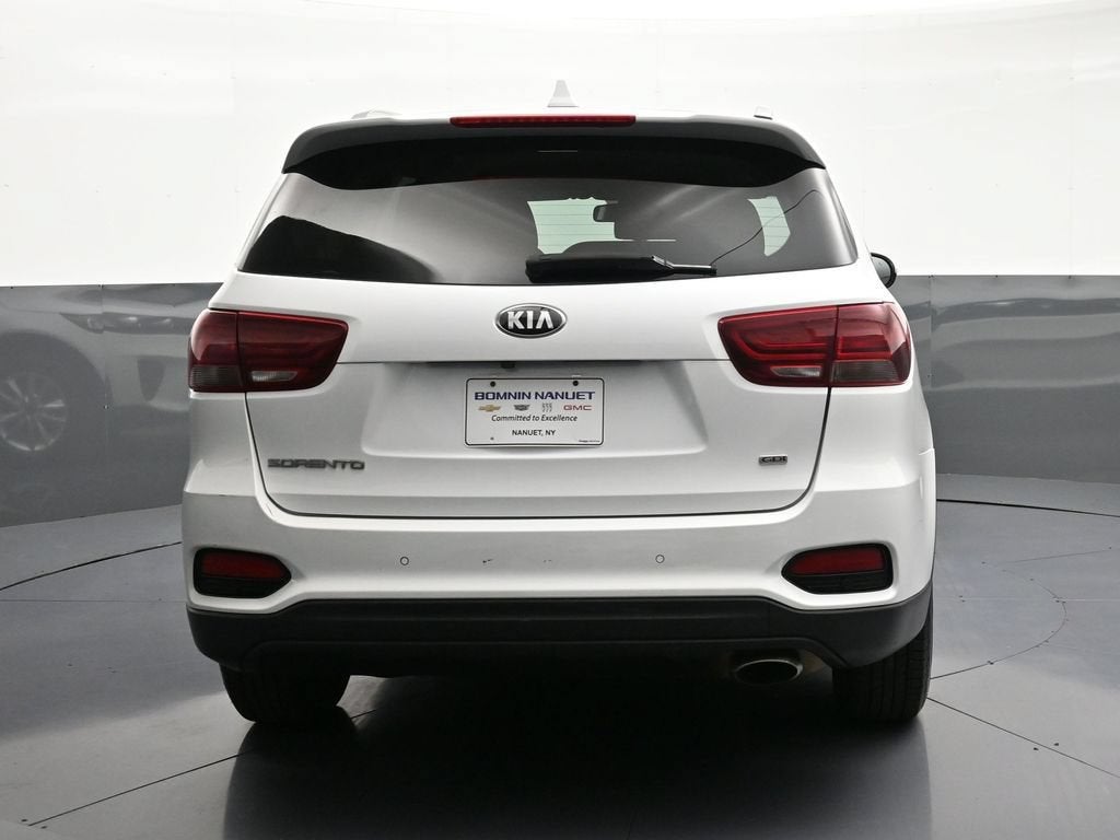 2019 Kia Sorento — interior view